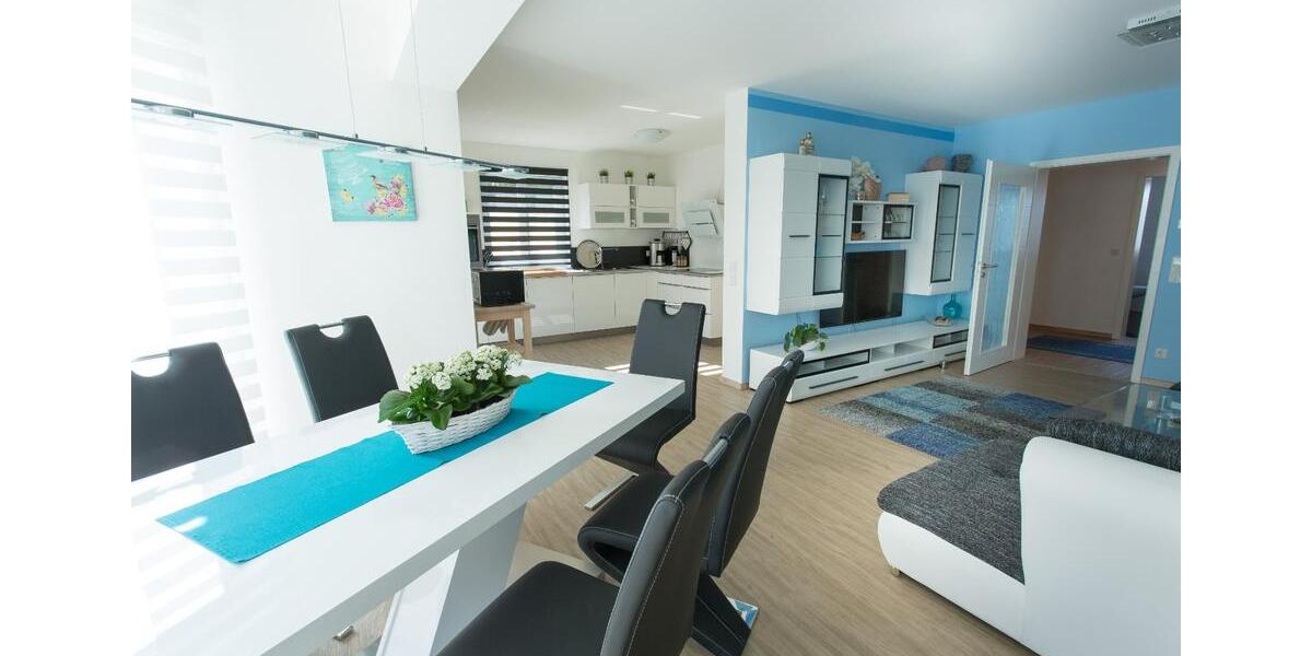 Erdgeschoßwohnung Burtenbach - 2.5 Zimmer, 97 m&sup2;, 1.010&euro; | Angebot:24183855