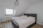 Dachgeschoßwohnung Mönchengladbach Nord - 3.5 Zimmer, 78 m&sup2;, 670&euro; | Angebot:25873462