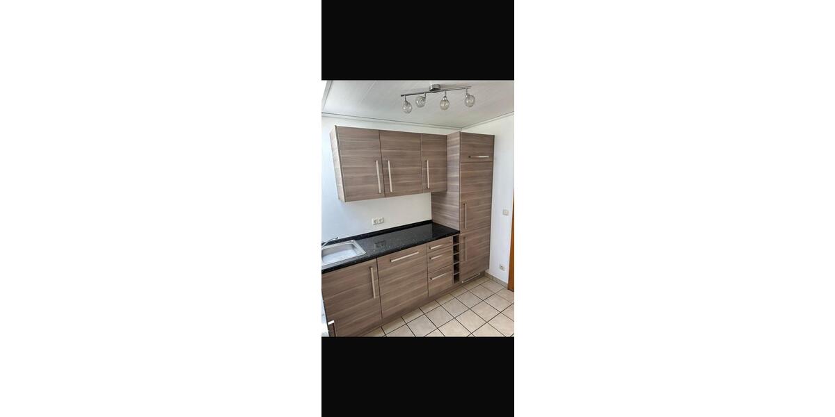 Dachgeschoßwohnung Dingolfing - 3.5 Zimmer, 670&euro; | Angebot:23530583