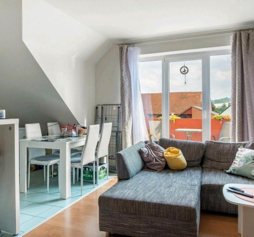 2 Zimmer Dachgeschoßwohnung in Algesdorf