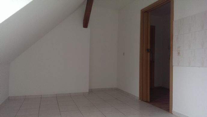 Etagenwohnung Leisnig - 4 Zimmer, 86 m&sup2;, 447&euro; | Angebot:25690651