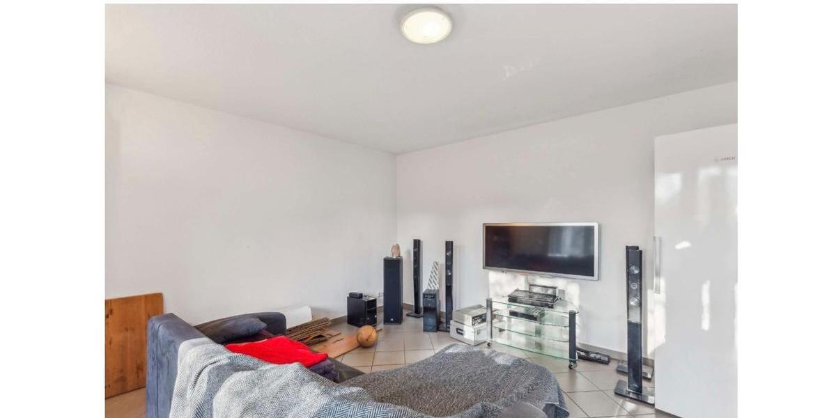 Erdgeschoßwohnung Gießen - 3 Zimmer, 70 m&sup2;, 600&euro; | Angebot:26624522