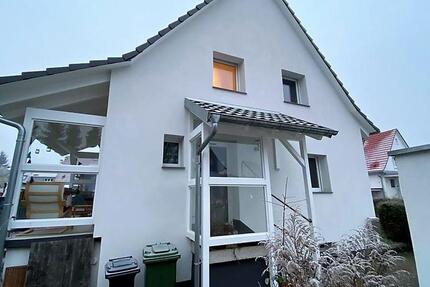 Haus Offenburg - 4 Zimmer, 110 m&sup2;, 1.650&euro; | Angebot:26521743