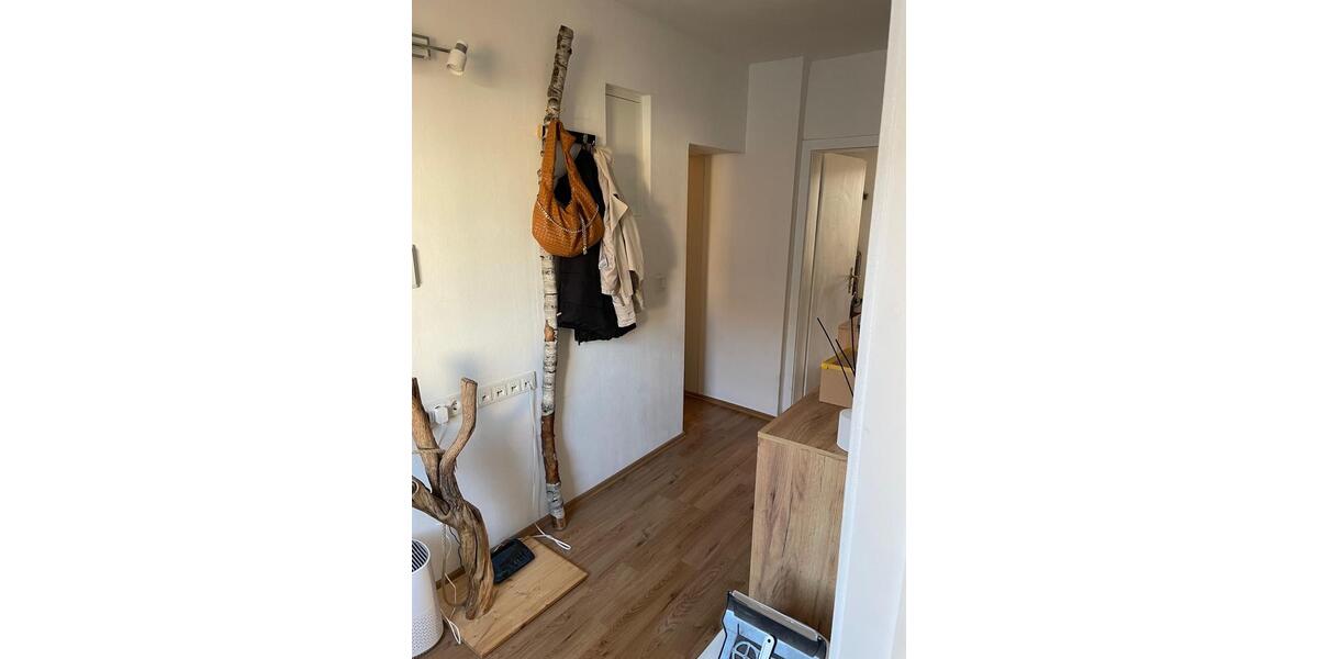Etagenwohnung Großenlüder - 3 Zimmer, 75 m&sup2;, 620&euro; | Angebot:26598381
