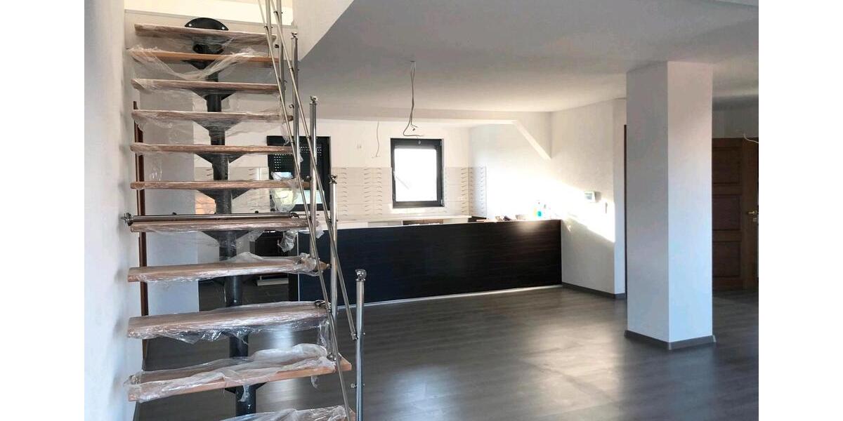 Maisonettenwohnung Schwäbisch Gmünd - 4 Zimmer, 140 m&sup2;, 900&euro; | Angebot:24857818