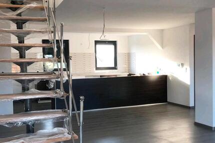 Wohnung Schwäbisch Gmünd - 4 Zimmer, 140 m&sup2;, 900&euro; | Angebot:24857818