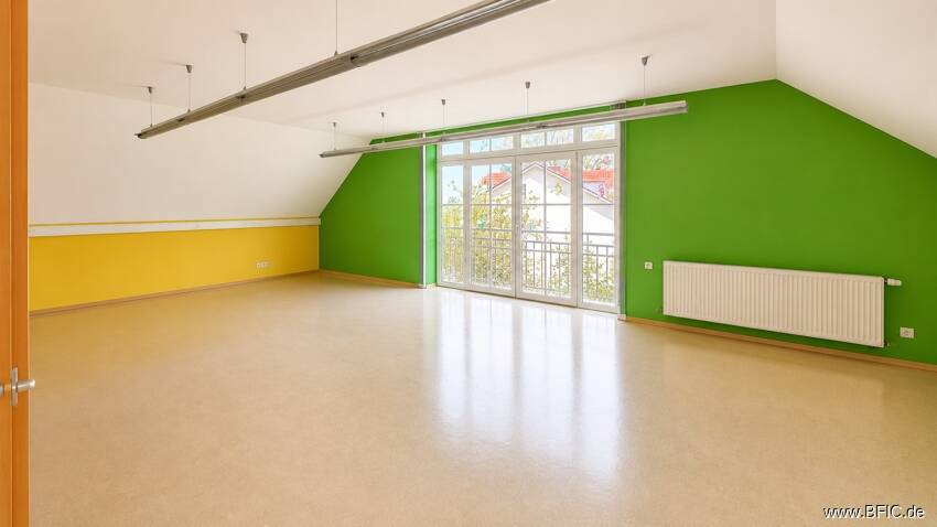 Gewerbeobjekt Moorenweis Römertshofen - 3 Zimmer, 95 m&sup2;, 1.500&euro; | Angebot:26742025