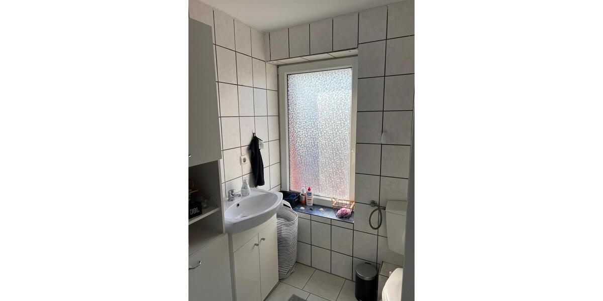 Dachgeschoßwohnung Einbeck - 2.5 Zimmer, 50 m&sup2;, 500&euro; | Angebot:26603475