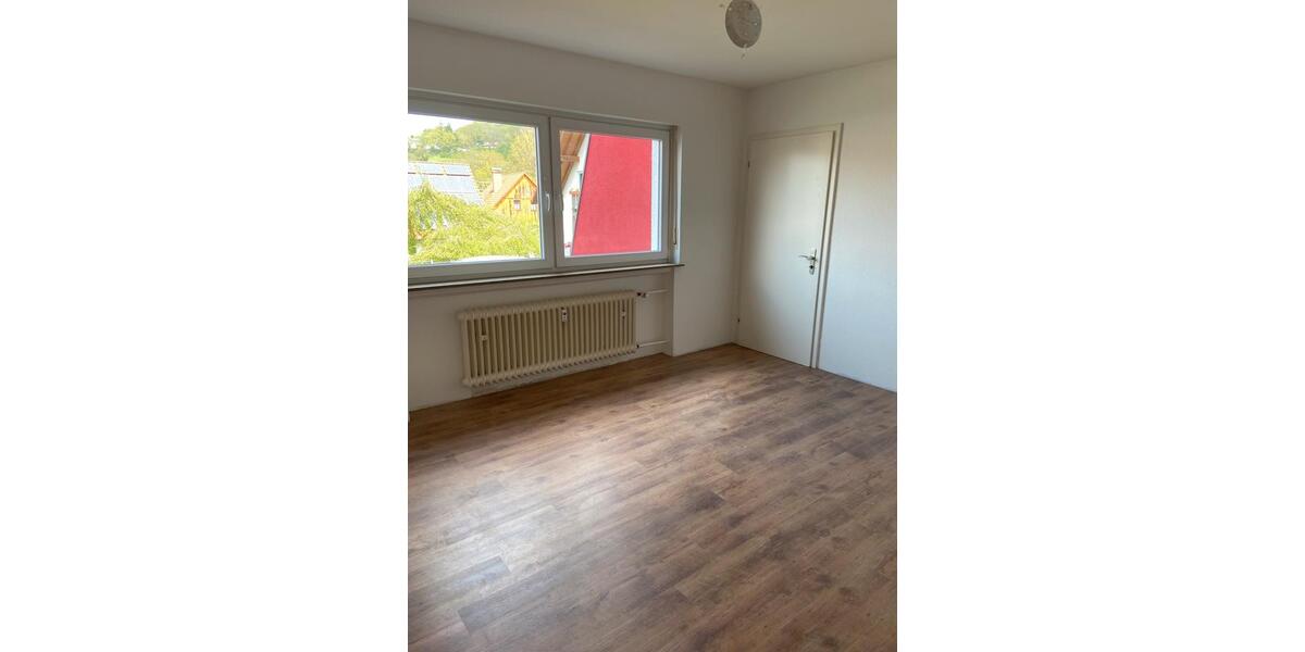 Erdgeschoßwohnung Feldatal - 4 Zimmer, 100 m&sup2;, 720&euro; | Angebot:25921952