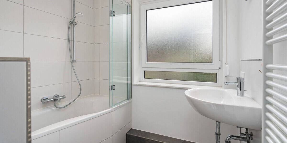 Reihenmittelhaus Bremen Tenever - 4 Zimmer, 110 m&sup2;, 1.100&euro; | Angebot:26862817