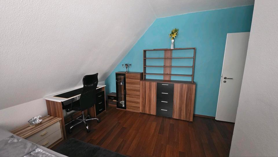 Möbliertes Zimmer in ruhiger 2er- WG 1 zimmer