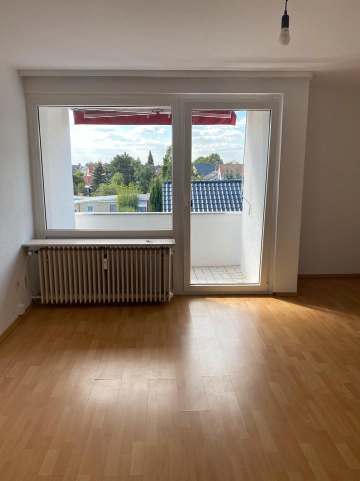 1 Zimmer Wohnung mit Balkon in BraunschweigWenden zimmer