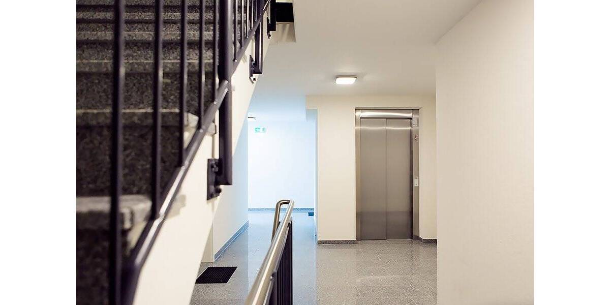 Etagenwohnung Fürth Stadeln - 4 Zimmer, 123 m&sup2;, 1.720&euro; | Angebot:25928300