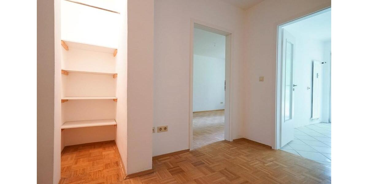 Erdgeschoßwohnung München Pasing-Obermenzing - 2 Zimmer, 64 m&sup2;, 1.650&euro; | Angebot:26652290