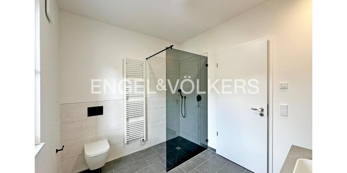 Einfamilienhaus Bad Ems - 2 Zimmer, 103 m&sup2;, 1.235&euro; | Angebot:24979122