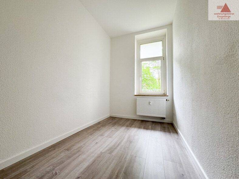 Etagenwohnung Chemnitz / Sonnenberg Yorckgebiet - 4 Zimmer, 77 m&sup2;, 400&euro; | Angebot:26569496