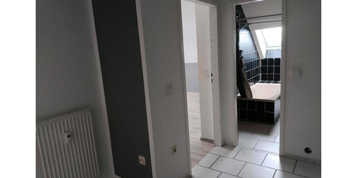 Dachgeschoßwohnung Weyhausen - 2 Zimmer, 50 m&sup2;, 490&euro; | Angebot:24731306