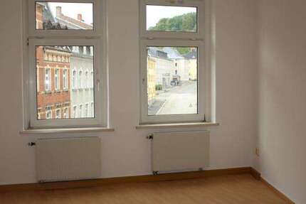 Wohnung Aue - 3 Zimmer, 90 m&sup2;, 395&euro; | Angebot:26956366