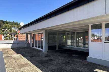 Wohnung Schriesheim-Altenbach Altenbach - 6 Zimmer, 204 m&sup2;, 1.620&euro; | Angebot:24637918