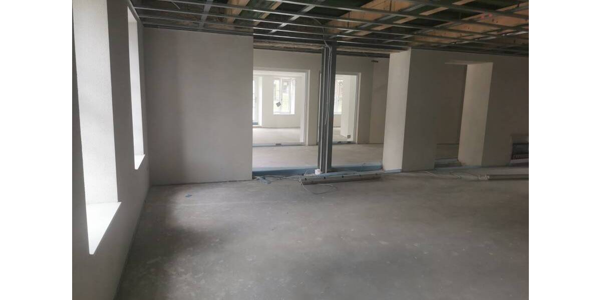 Gewerbeobjekt Pfarrkirchen - 3 Zimmer, 110 m&sup2;, 1.100&euro; | Angebot:24111928