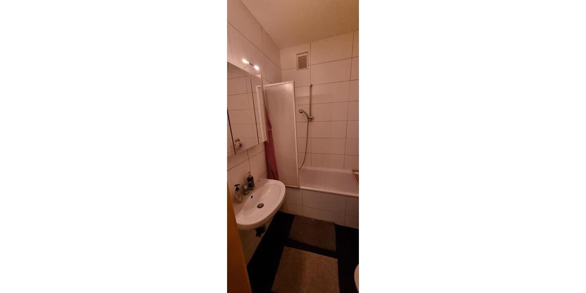 Wohnen auf Zeit Witten Heven - 8 Zimmer, 140 m&sup2;, 310&euro; | Angebot:25873391