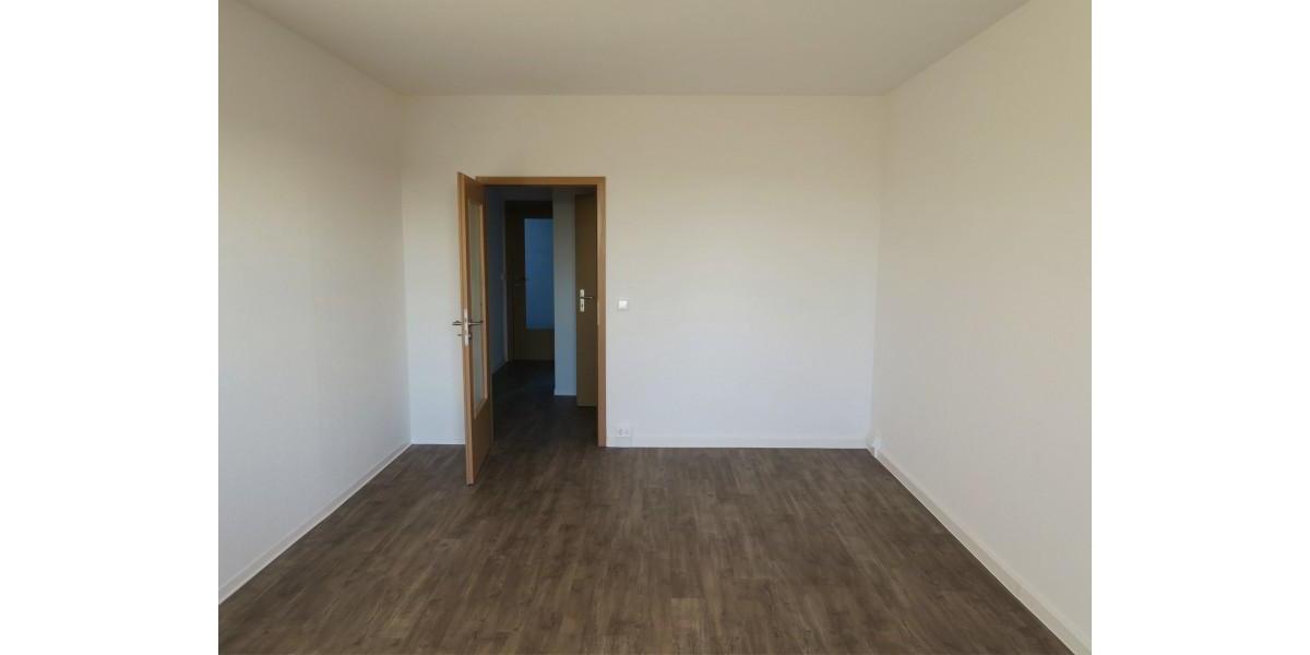 Erdgeschoßwohnung Gera Bieblach-Ost - 3 Zimmer, 70 m&sup2;, 428&euro; | Angebot:26049103