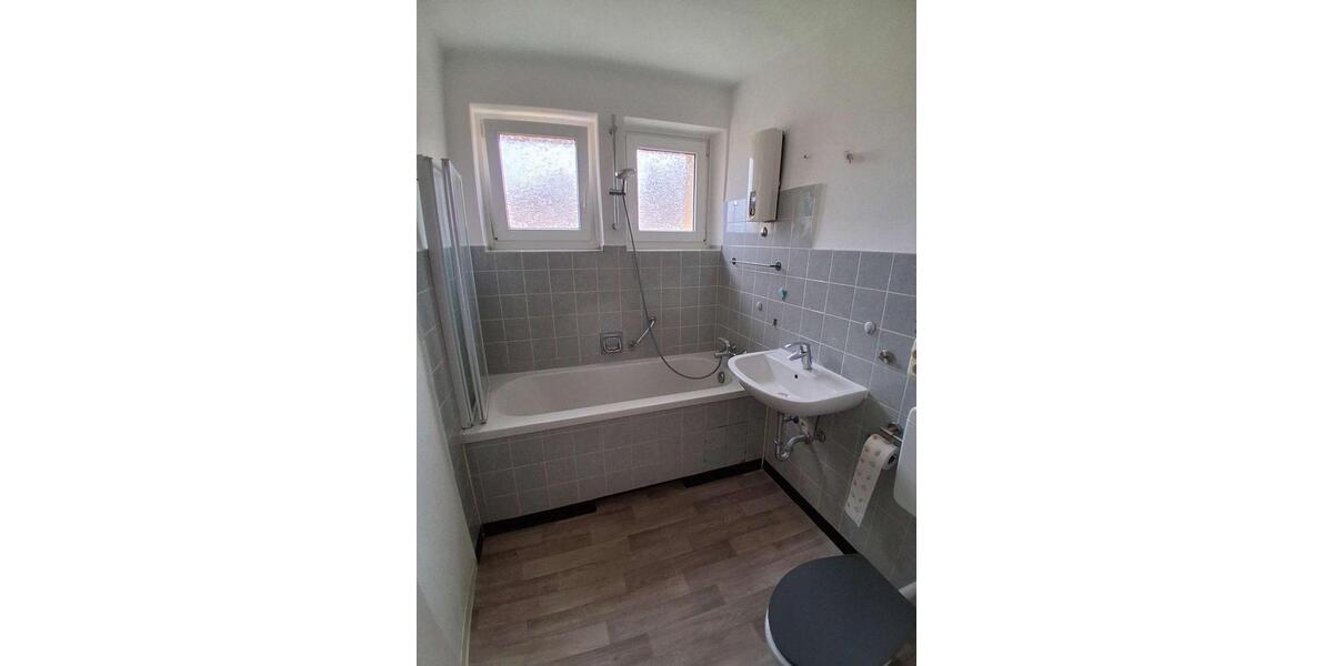 Etagenwohnung Herzberg am Harz - 3 Zimmer, 66 m&sup2;, 400&euro; | Angebot:24570107