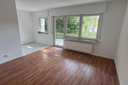 Zwei-Zimmer-Wohnung mit Garten und separatem Eingang – Schwalbenweg 16, Sundern-Langscheid 2 zimmer