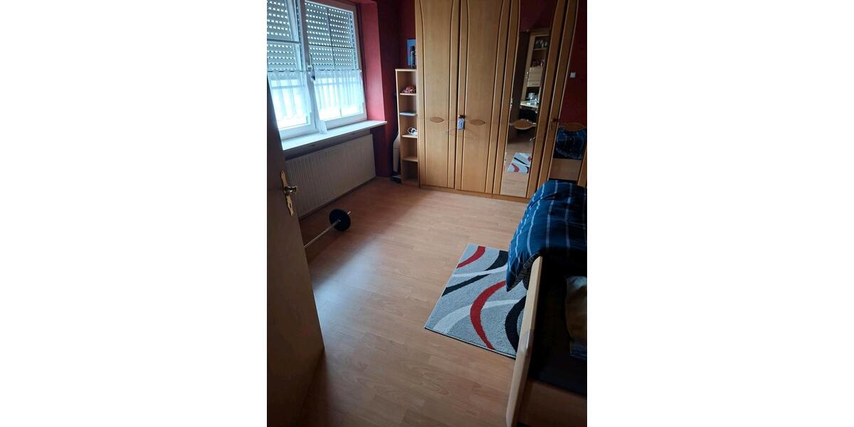 Etagenwohnung Illingen - 2 Zimmer, 58 m&sup2;, 670&euro; | Angebot:24794594