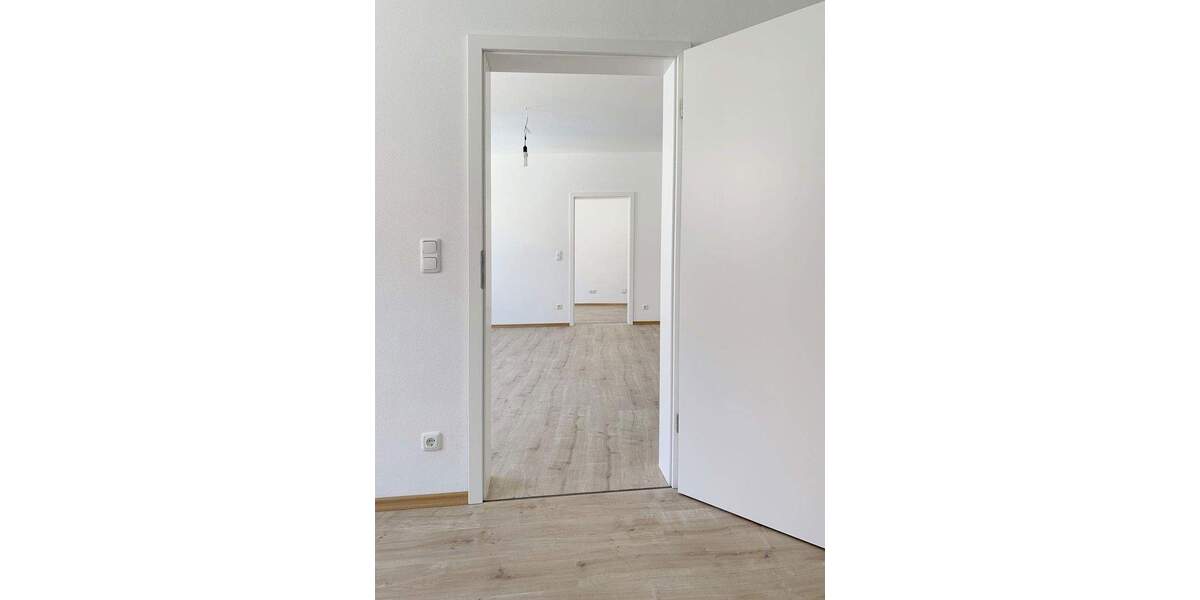 Etagenwohnung Straubung Straubing - 4 Zimmer, 84 m&sup2;, 820&euro; | Angebot:25711106