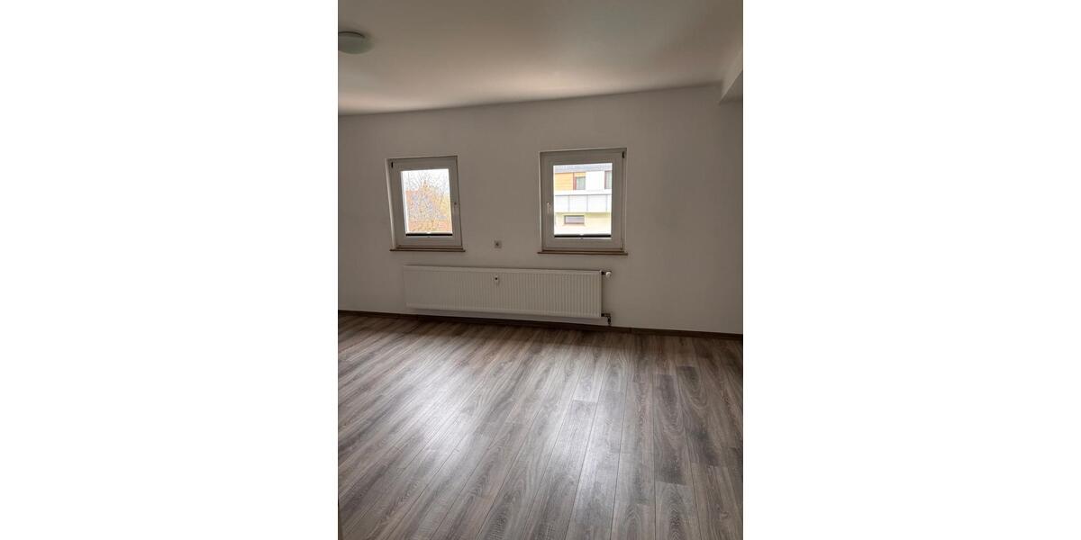 Dachgeschoßwohnung Horn-Bad Meinberg Bad Meinberg - 3 Zimmer, 96 m&sup2;, 700&euro; | Angebot:25872697