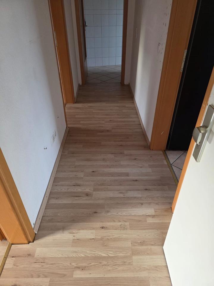 2 Zimmerwohnung im 1 Og in Ludwigshafen Oppau