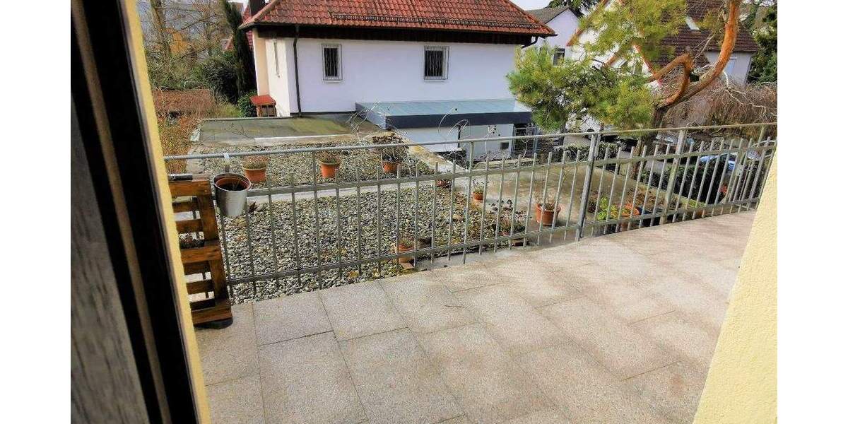 Herrschaftlicher Altbau in ruhiger Lage 3 zimmer