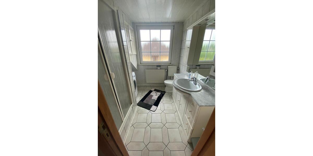 Dachgeschoßwohnung Pahlen - 3 Zimmer, 65 m&sup2;, 650&euro; | Angebot:25980685