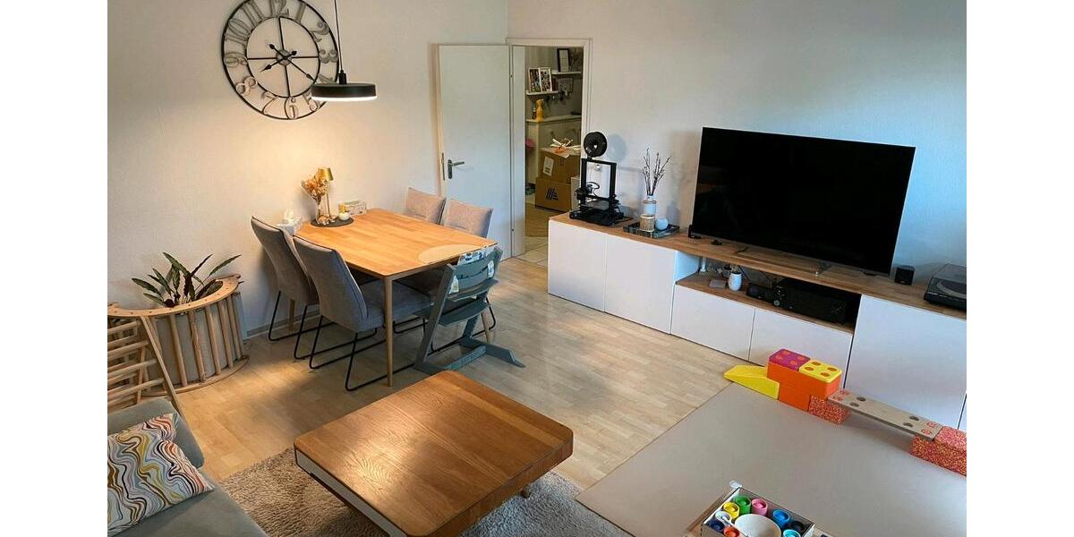 Etagenwohnung Burscheid - 2 Zimmer, 72 m&sup2;, 780&euro; | Angebot:26587570