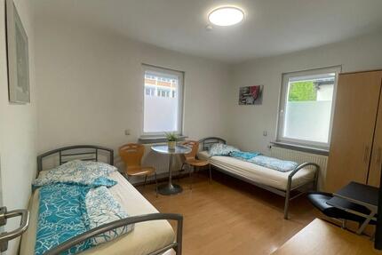 Wohnen auf Zeit Esslingen am Neckar Oberesslingen - 1 Zimmer, 13 m&sup2;, 590&euro; | Angebot:26216171