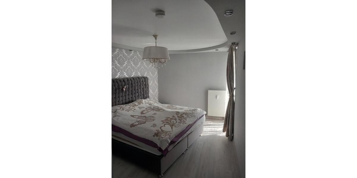 Etagenwohnung Stuttgart Vaihingen - 3 Zimmer, 79 m&sup2;, 1.300&euro; | Angebot:26357701