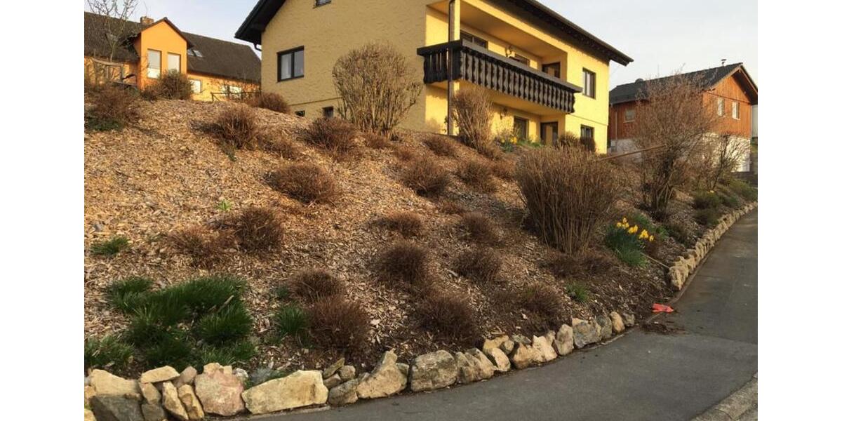 Wohnen auf Zeit Kupferberg - 3 Zimmer, 95 m&sup2;, 25&euro; | Angebot:23040199