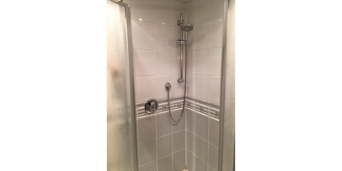 Dachgeschoßwohnung Schkopau - 3 Zimmer, 78 m&sup2;, 540&euro; | Angebot:24727098