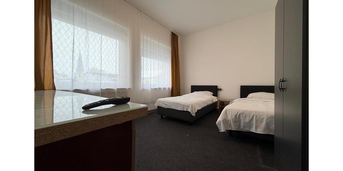 Wohnen auf Zeit Neuenrade - 4 Zimmer, 110 m&sup2;, 15&euro; | Angebot:26127814
