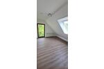 Dachgeschoßwohnung Freudenberg - 3 Zimmer, 75 m&sup2;, 700&euro; | Angebot:25105123