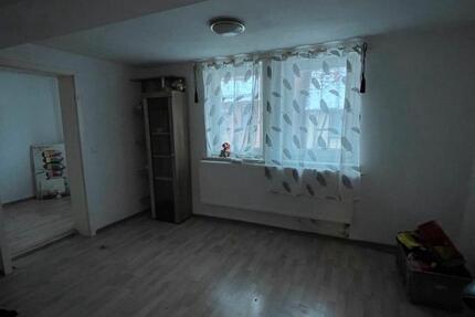Wohnung Breuna - 3 Zimmer, 73 m&sup2;, 700&euro; | Angebot:25533095