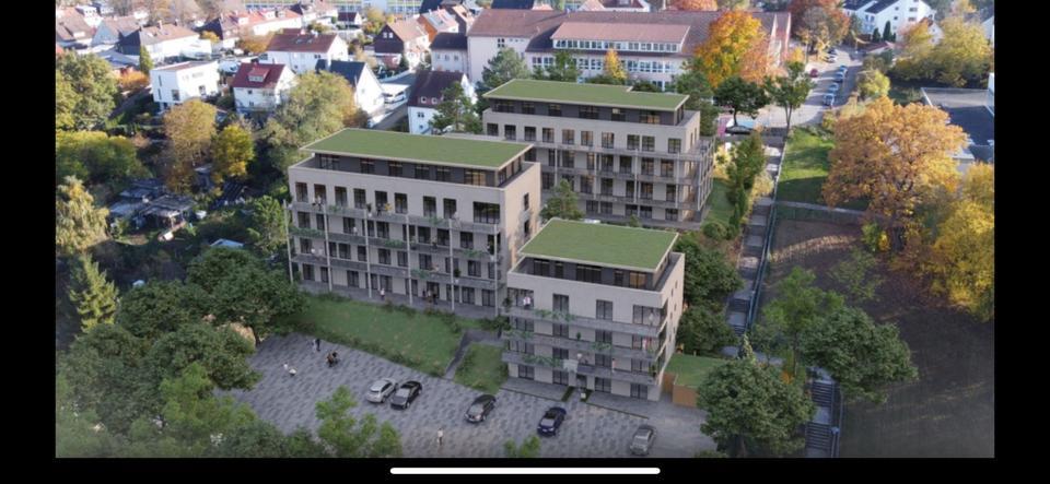 Neubau: 2,5-Zimmer-Wohnung in Aalen mit EBK, Balkon & Carport
