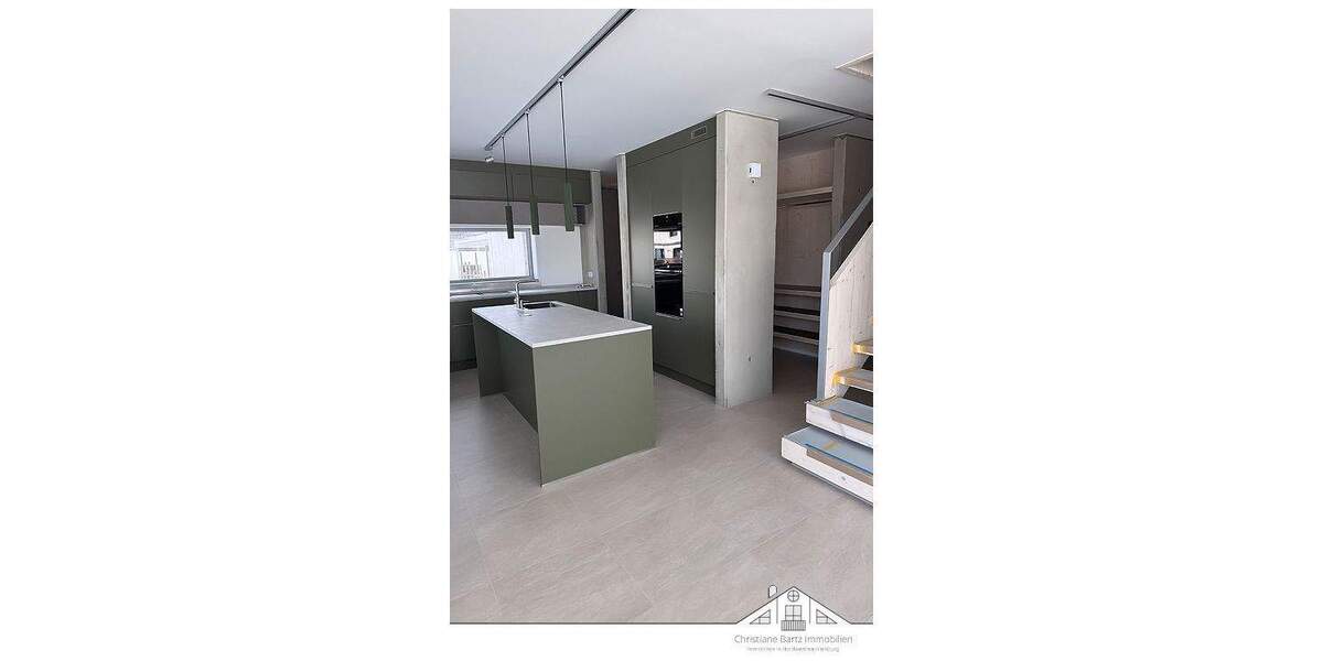 Doppelhaushälfte Wismar Wendorf - 5 Zimmer, 160 m&sup2;, 2.150&euro; | Angebot:25660957