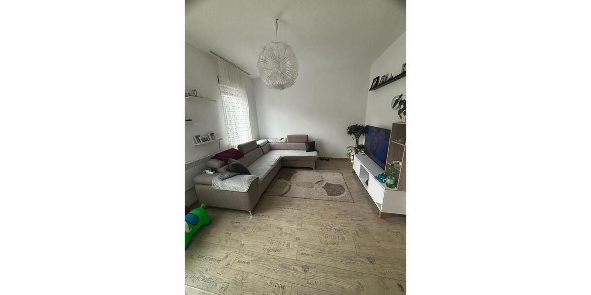 Etagenwohnung Lahr (Schwarzwald) - 2 Zimmer, 60 m&sup2;, 480&euro; | Angebot:26044396