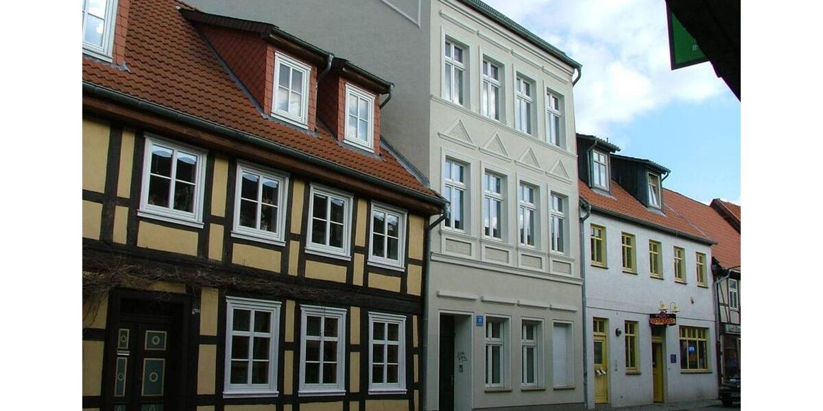 Etagenwohnung Salzwedel - 3 Zimmer, 71 m&sup2;, 425&euro; | Angebot:25363116