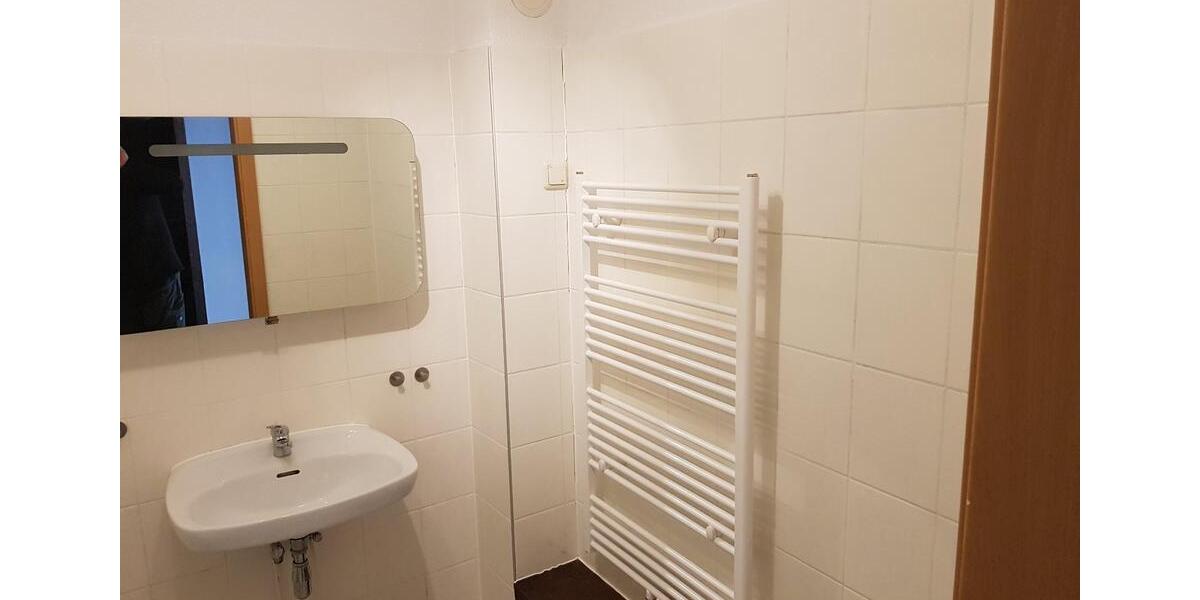 Etagenwohnung Neustadt in Sachsen - 2 Zimmer, 75 m&sup2;, 450&euro; | Angebot:25751832