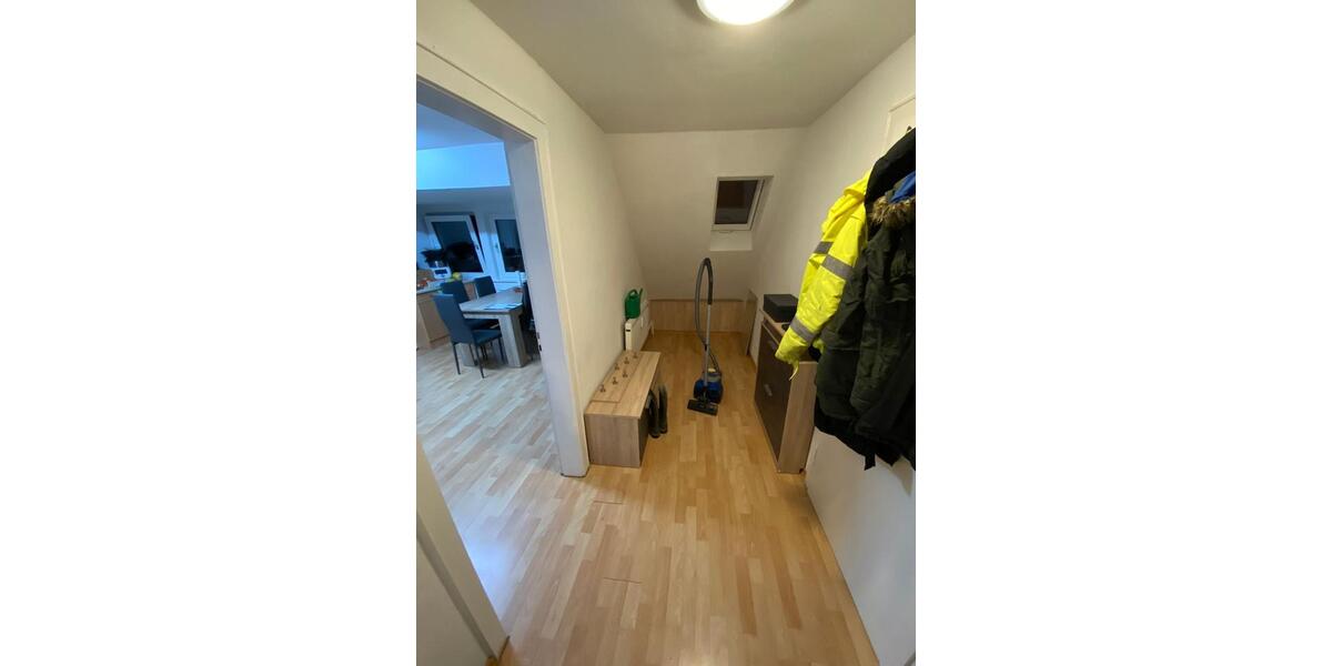 Dachgeschoßwohnung Nienburg (Weser) - 2 Zimmer, 65 m&sup2;, 460&euro; | Angebot:26295182