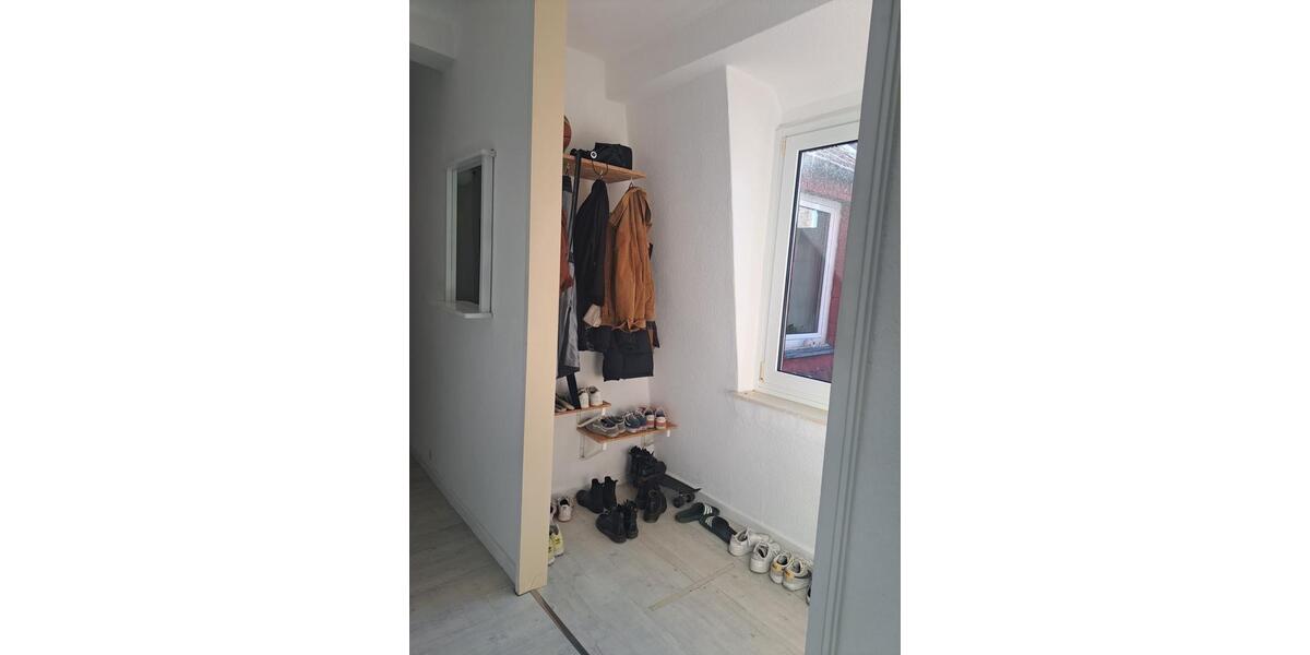 Wohnen auf Zeit Detmold - 3 Zimmer, 110 m&sup2;, 530&euro; | Angebot:26359942