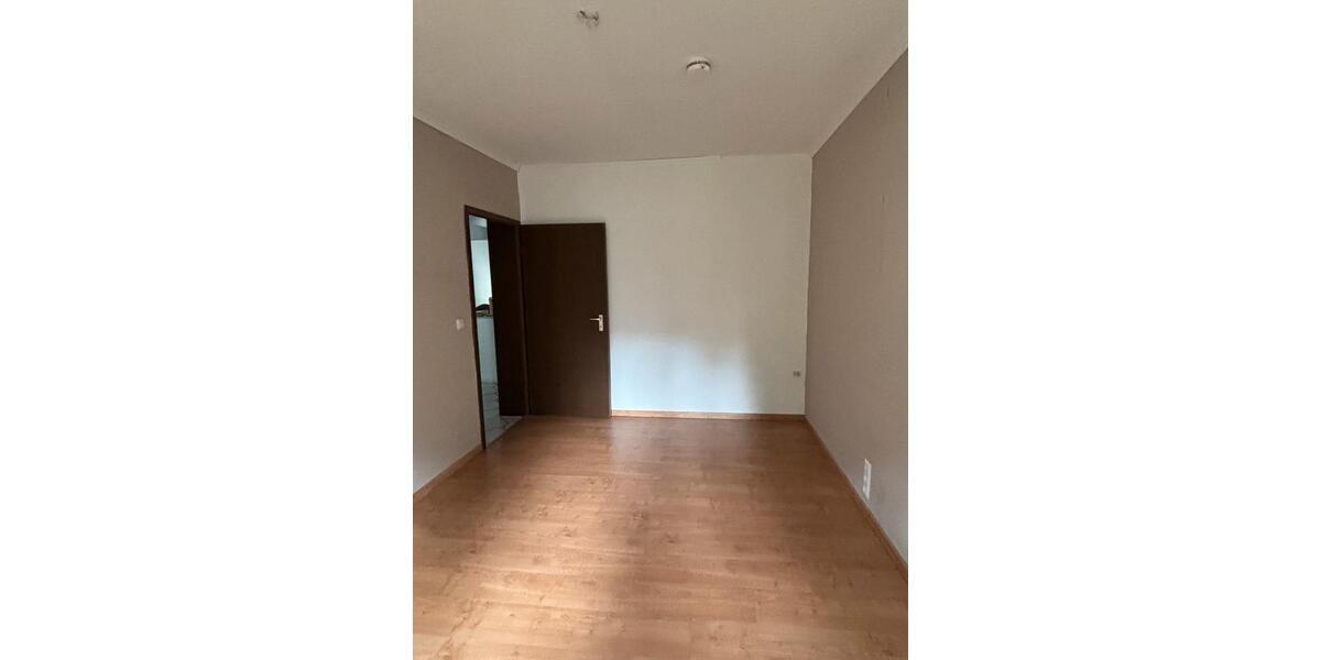 Wohnen auf Zeit Mannheim Käfertal - 4 Zimmer, 105 m&sup2;, 480&euro; | Angebot:26494991